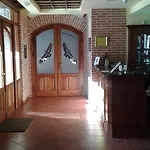 Puerta Hotel 3*