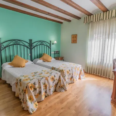 Hotel Puerta Sepúlveda