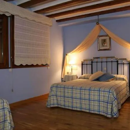 Hotel Puerta Sepúlveda